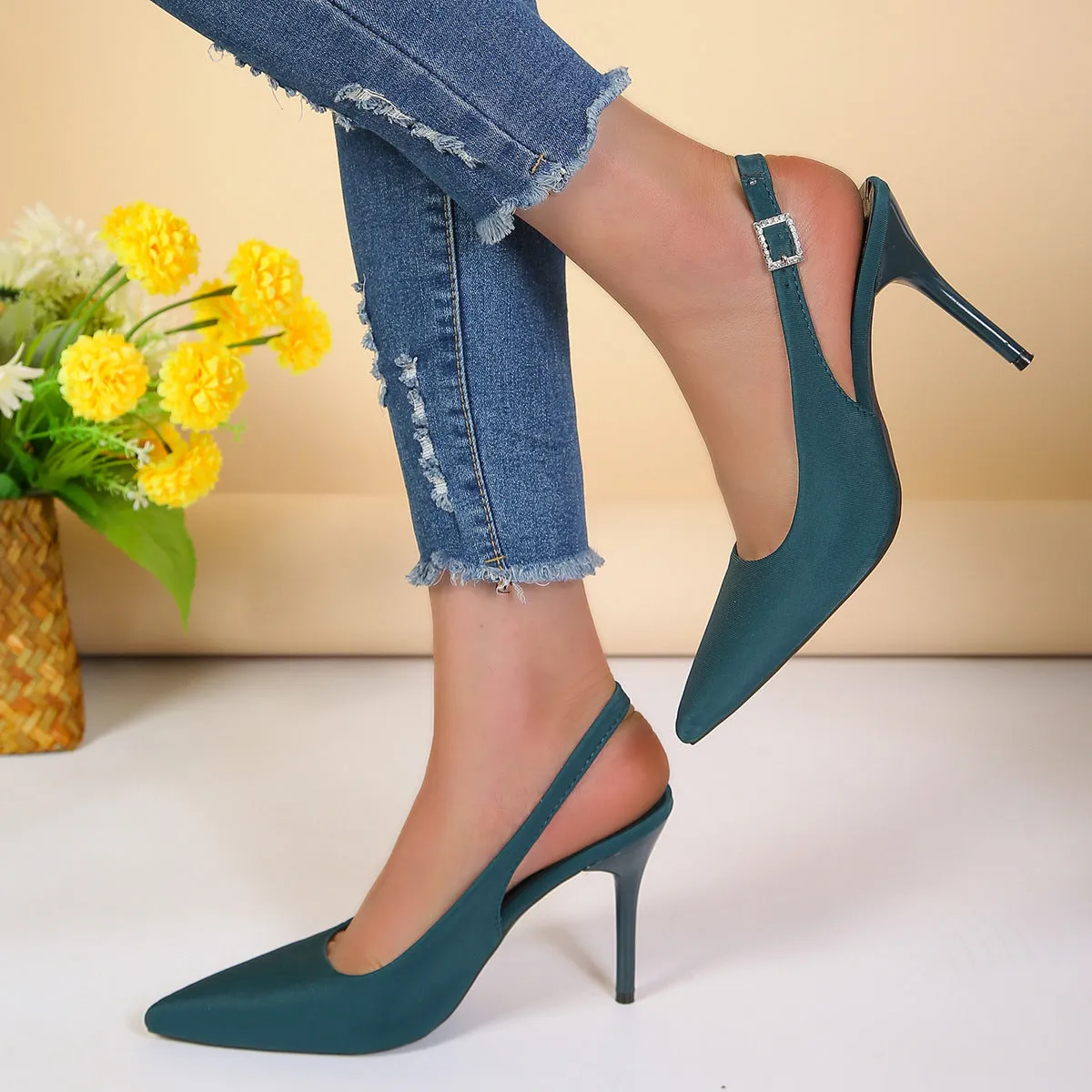 Fashion Summer Pointed Toe High Heels Shoes with Buckle