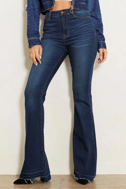 HIGH RISE FLARE JEAN W FADED WASH HEM DETAIL