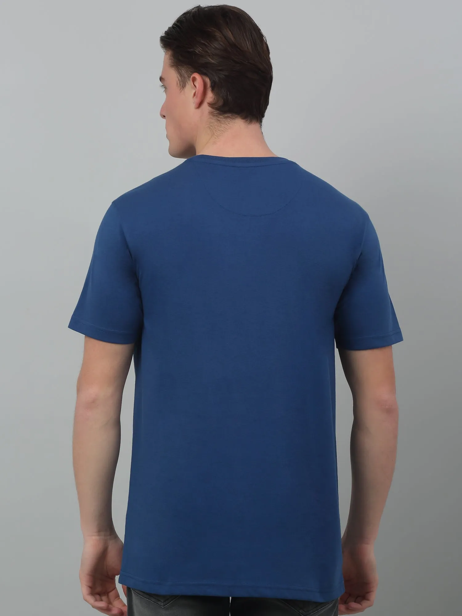 Men's Royal Blue Round neck Half Sleeve T-Shirt with Typographic print